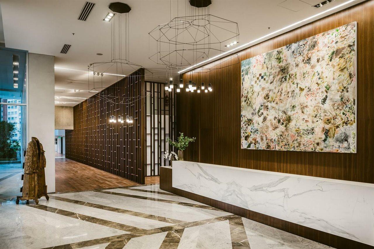 Sls Buenos Aires Puerto Madero Hotel Buitenkant foto The lobby of the hotel